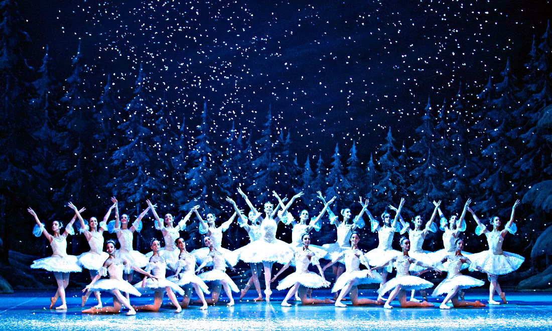 Lo Schiaccianoci e il fascino della fiaba di Natale Lo Schiaccianoci e il fascino della fiaba di Natale