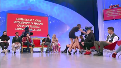 Uomini e Donne: ancora una lite tra Teresa e Salvatore