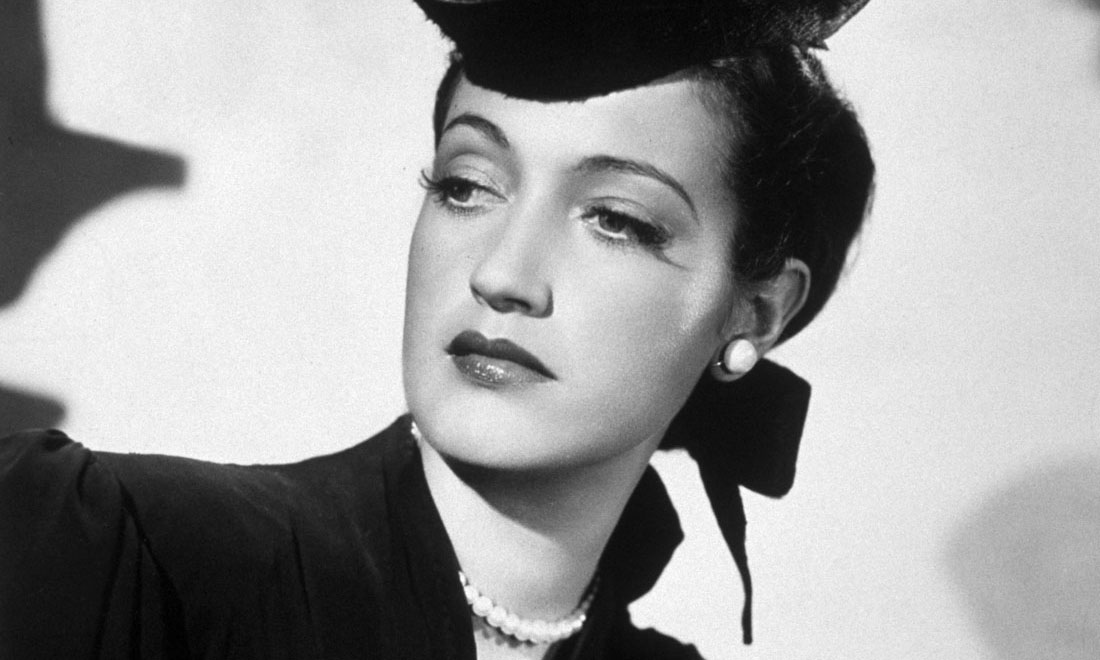 Dorothy Lamour, 100 anni fa nasceva la diva in sarong – Foto
