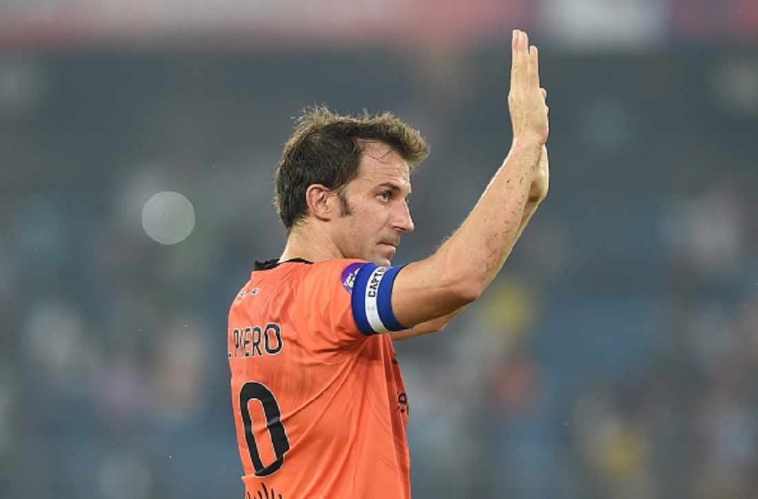 Del Piero segna su punizione il suo primo gol “indiano” Del Piero segna su punizione il suo primo gol “indiano”