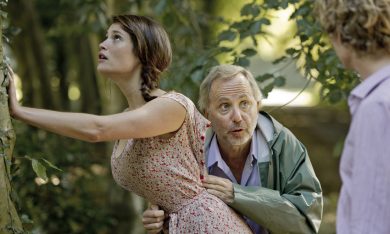 Gemma Bovery, deliziosi Arterton e Luchini: 5 motivi per vedere il film