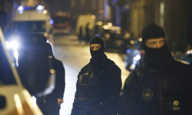 Blitz a Lunel, la “fabbrica di jihadisti”