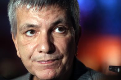Vendola apre al M5S per un fronte “anti-Nazareno”