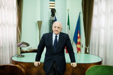 Salerno, condannato il sindaco De Luca