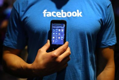 Facebook: guerra alle bufale