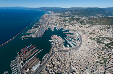 Shipping: tra alti e bassi, Genova fa il record