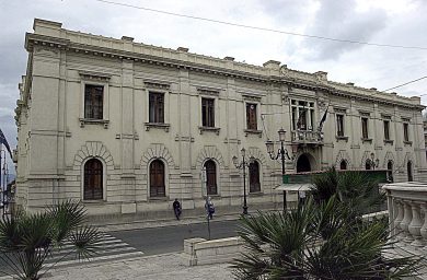 Assicurazione scaduta: niente autobus a Reggio Calabria