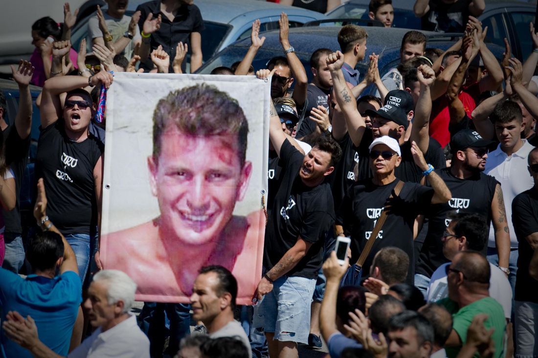 Ciro Esposito: l’intervista a De Santis e la posizione di Panorama