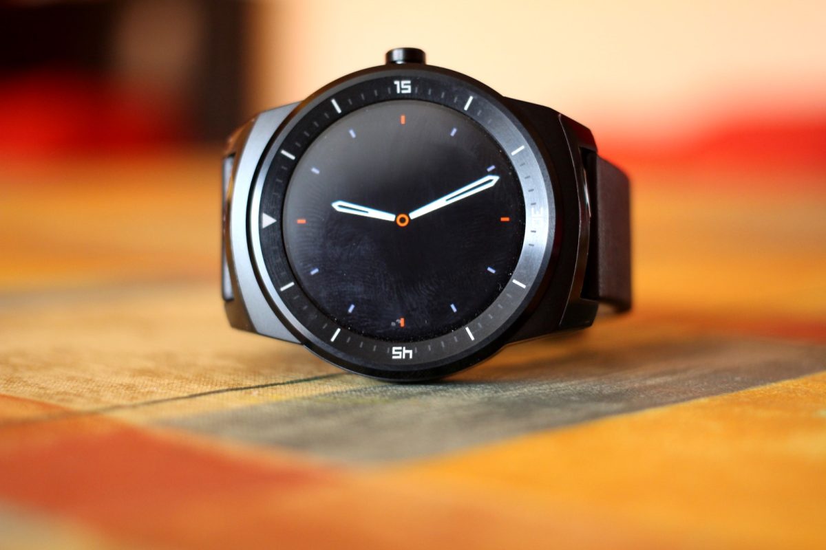 Galleria foto 'Lg G Watch R, la recensione' - foto 3