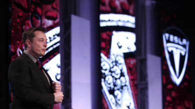 Elon Musk di Tesla: “Nel 2025 venderemo milioni di auto elettriche”