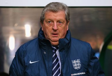 Roy Hodgson cena da solo, i giocatori inglesi snobbano il ct