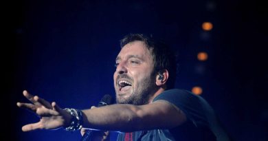 Cesare Cremonini è l’artista più ascoltato in radio del 2014