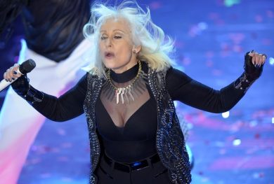 La Carrà cerca lo showman 2.0 con una giuria italo-estera