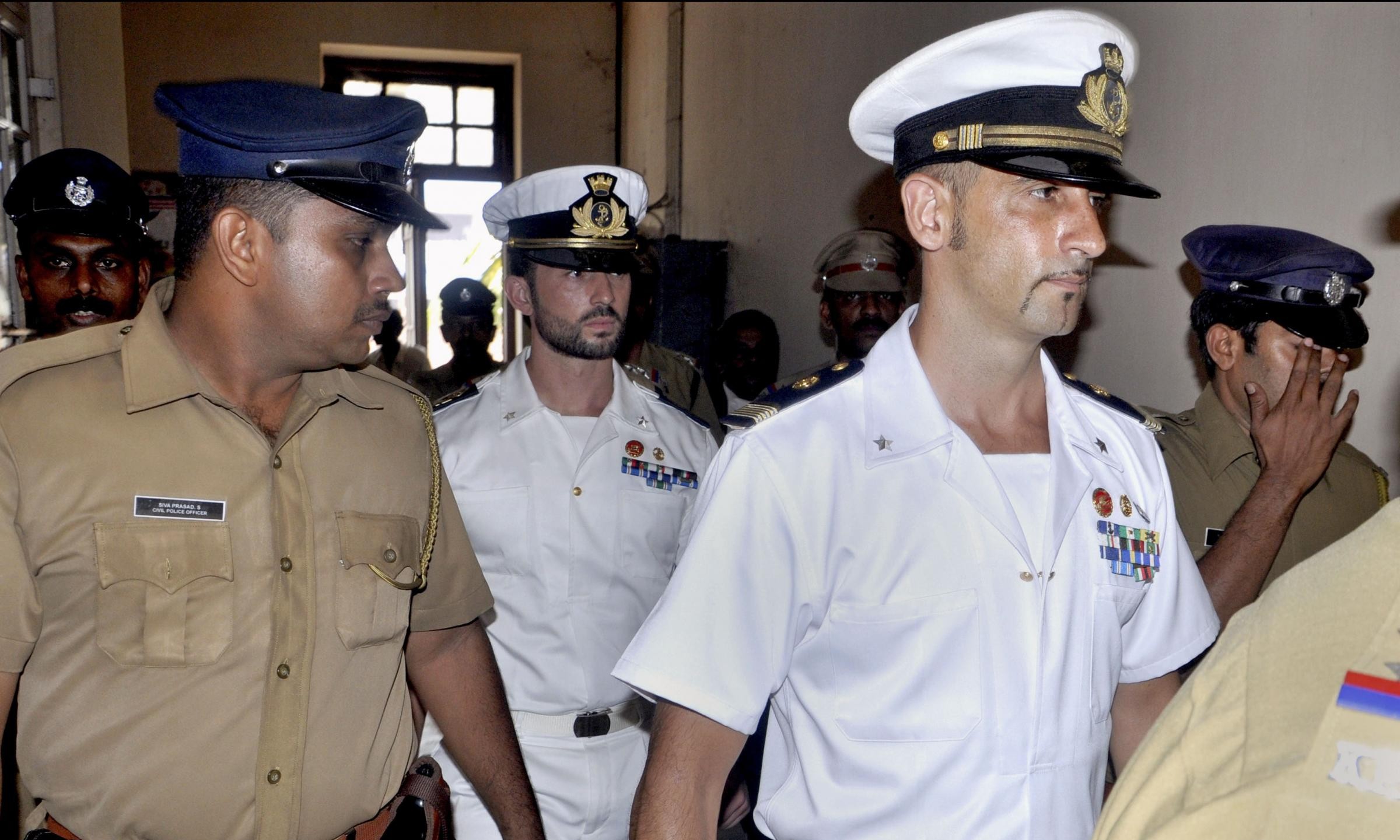 Marò: la Corte Suprema indiana discuterà un nuovo permesso per Latorre