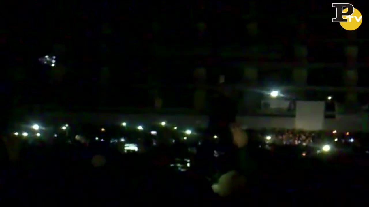 Flash mob a Napoli per Pino Daniele