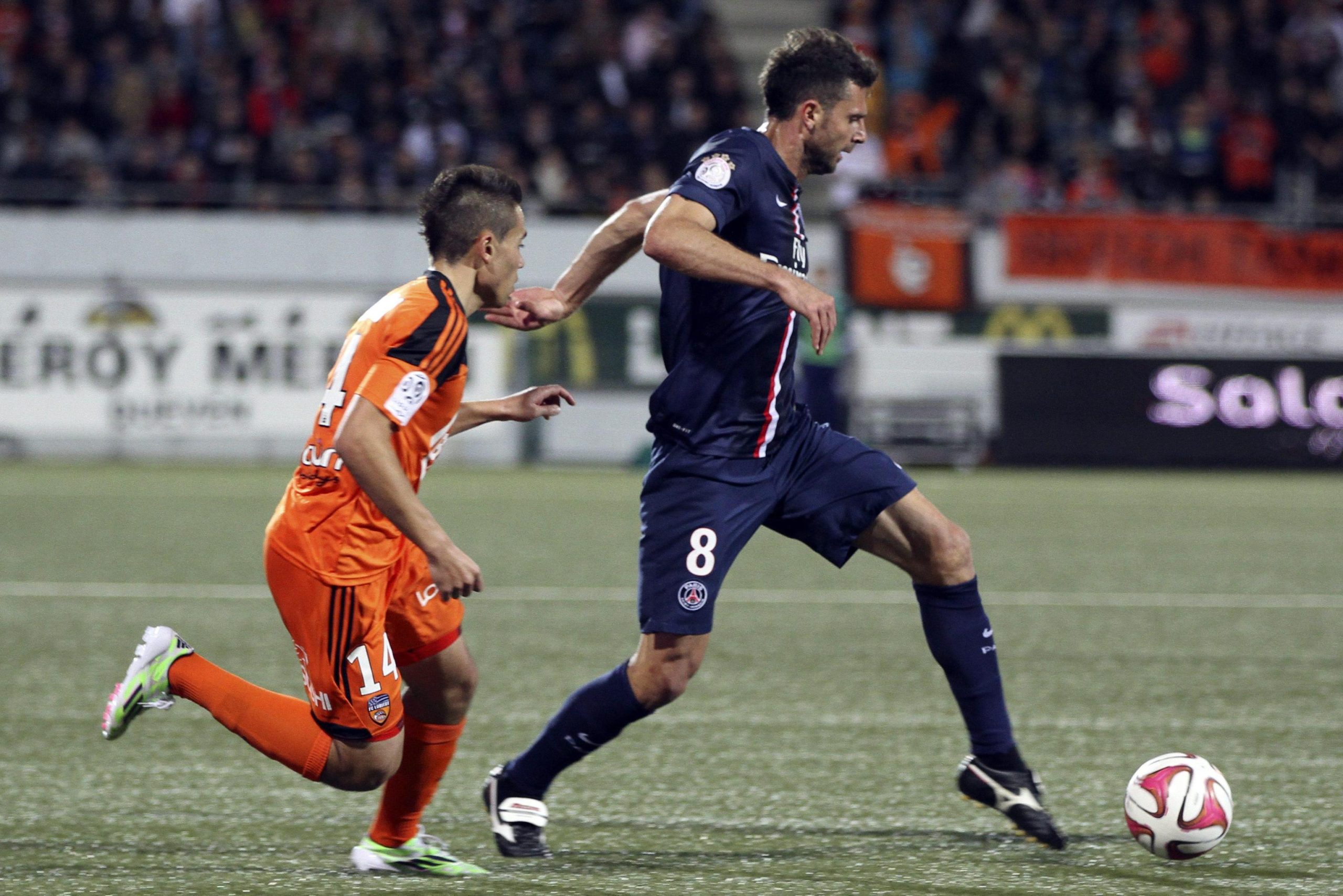 Milan, idea Thiago Motta. Lo Schalke su De Jong