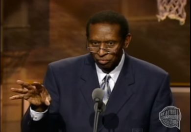 Addio a Earl Lloyd: fu il primo afro-americano nell’Nba