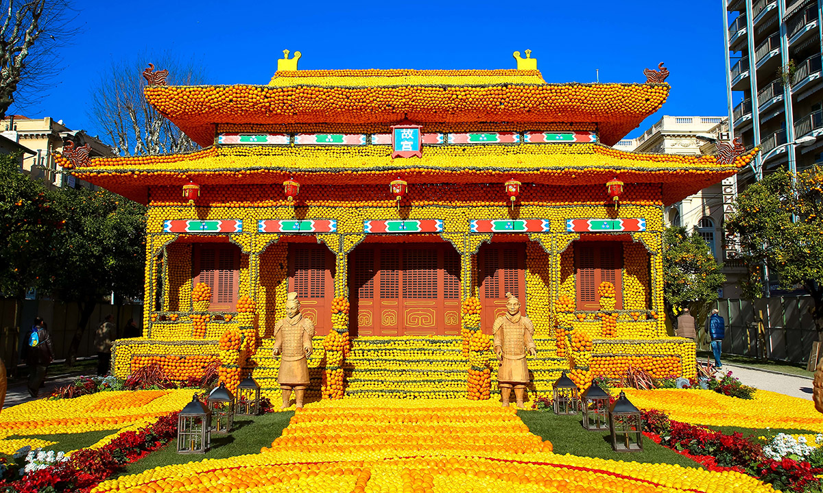 La festa dei limoni di Mentone in foto La festa dei limoni di Mentone in foto