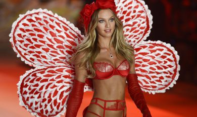 Wow, è Candice Swanepoel!