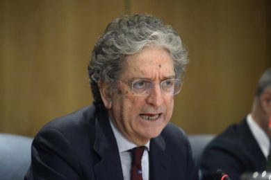 Auto, le tre promesse del governo per rilanciare il settore