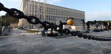 Tunisi: quel drammatico valzer sul numero dei morti