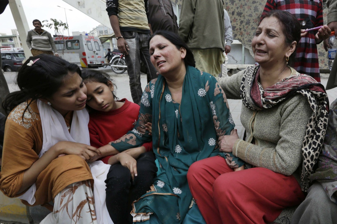 La persecuzione dei cristiani e lo Stato islamico La persecuzione dei cristiani e lo Stato islamico