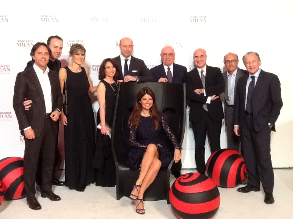 Annual Charity Dinner della Fondazione Milan: quando la solidarietà scende in campo Annual Charity Dinner della Fondazione Milan: quando la solidarietà scende in campo