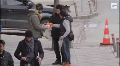 “Che mondo sarebbe senza barriere?” E lo spot diventa virale