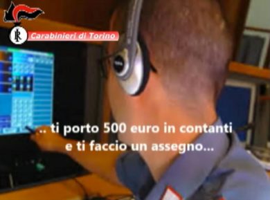 Prometteva lavoro in cambio di soldi: arrestato