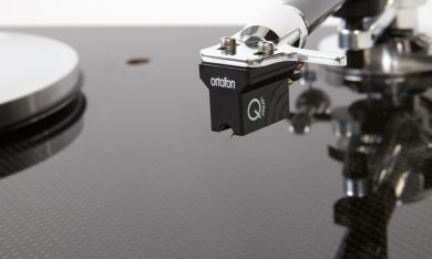 C-Sharp, il giradischi lussuoso che viene dall’est