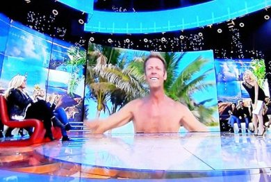 Ascolti 9/3: Rocco “desnudo” fa volare “L’Isola dei famosi”