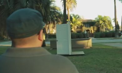 Lo scherzo della porta magica