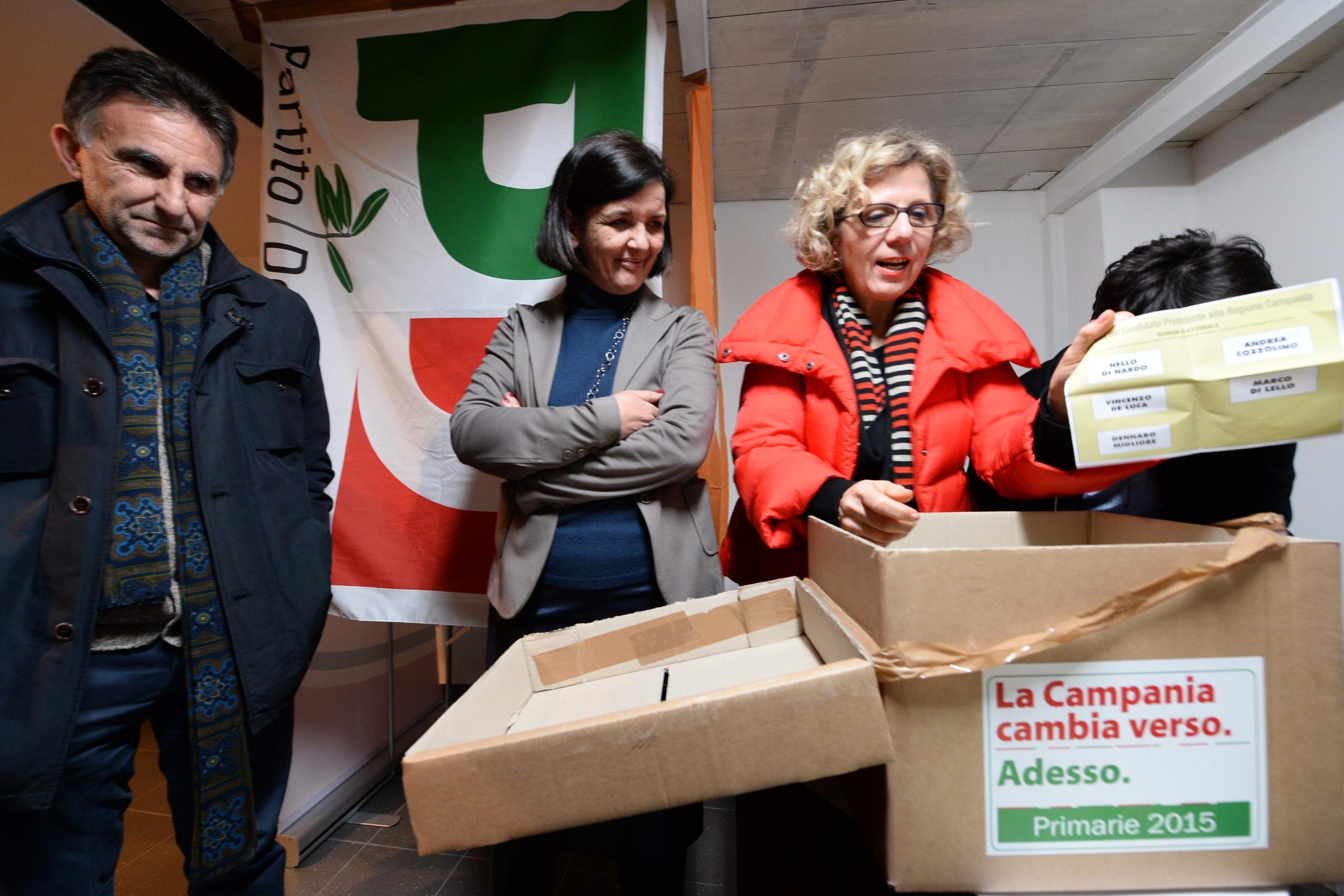 L’ennesimo pasticcio delle primarie Pd in Campania