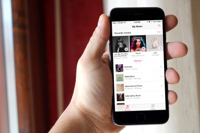 Apple: conti record grazie all’iPhone