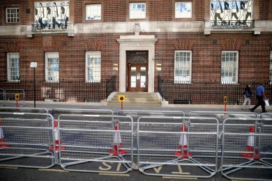 Un batterio fa chiudere l’ospedale dove deve nascere il royal baby