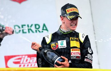 Mick Schumacher vince in Formula 4: sarà davvero come papà Michael?