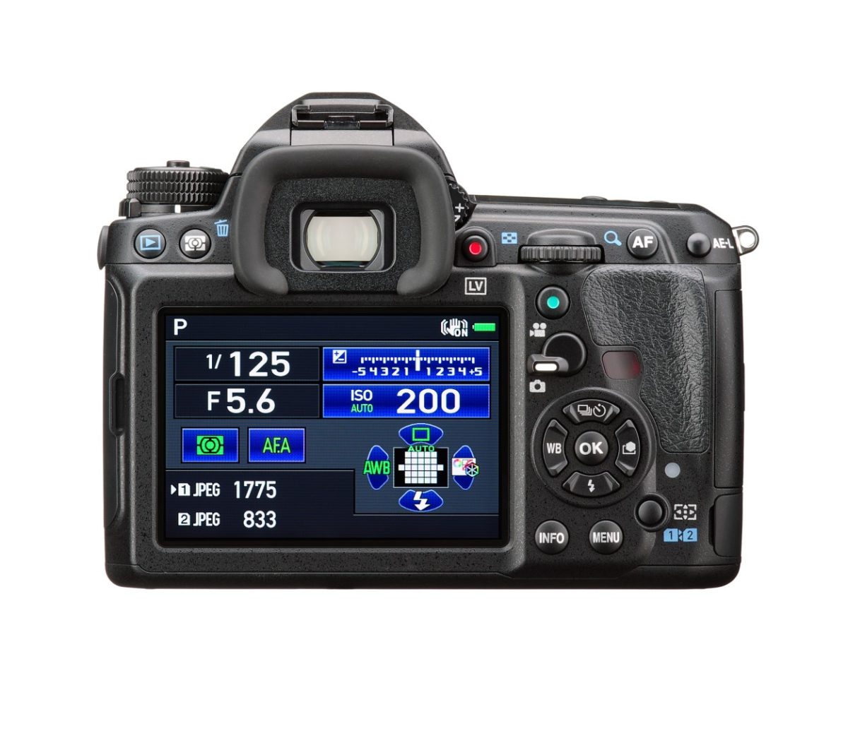 Pentax K-3 II, la reflex con il sensore che si muove Pentax K-3 II, la reflex con il sensore che si muove