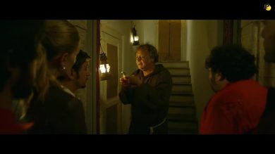 Le frise ignoranti, estratto del film