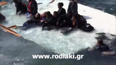 Naufragio a Rodi: lo sbarco dei migranti