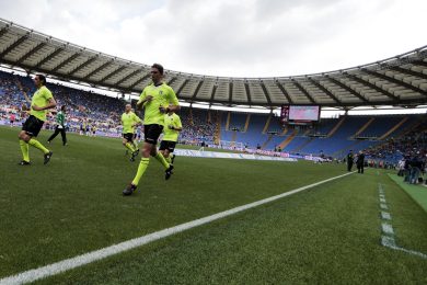 Roma, la protesta fuori dall’Olimpico contro Pallotta