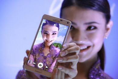 Galaxy Note 5: la novità è lo schermo