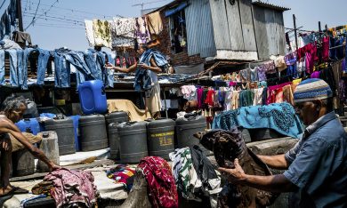 La grande lavanderia a cielo aperto di Mumbai