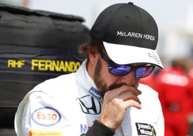 Paola Saluzzi sospesa da Sky per l’attacco ad Alonso