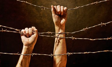 Reato di tortura: cosa prevede il testo approvato alla Camera