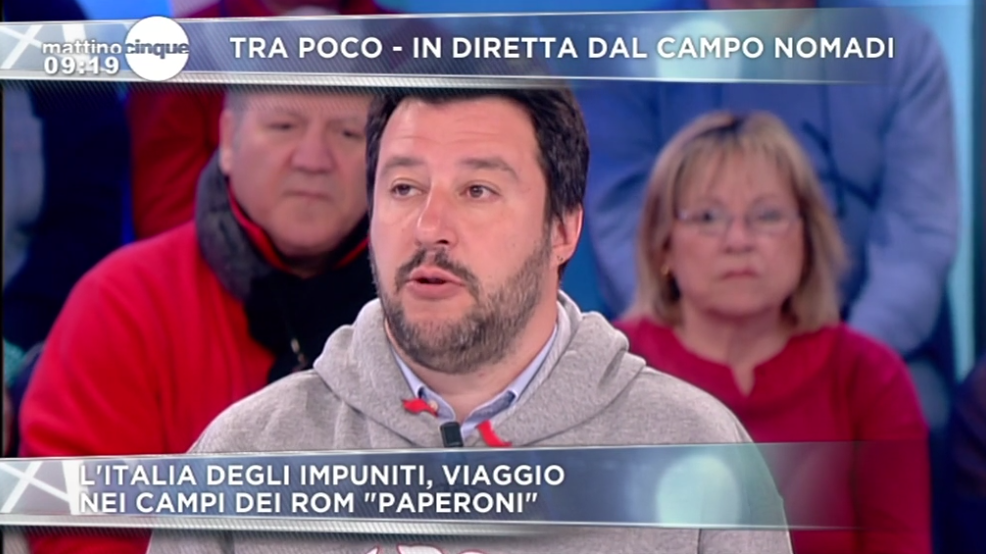 Salvini: “Radere al suolo i campi rom”