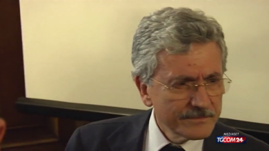 D’Alema ed il battibecco con il giornalista: “La denuncio”