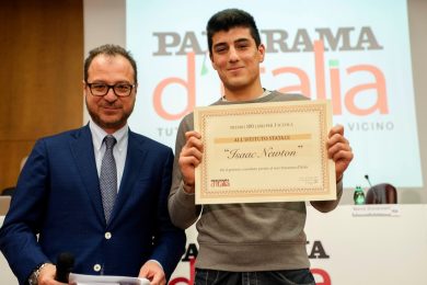 400 libri a due scuole di Varese