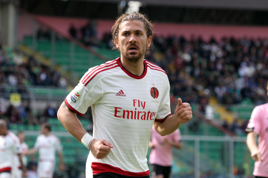 Cerci via Twitter: voglio restare al Milan Cerci via Twitter: voglio restare al Milan
