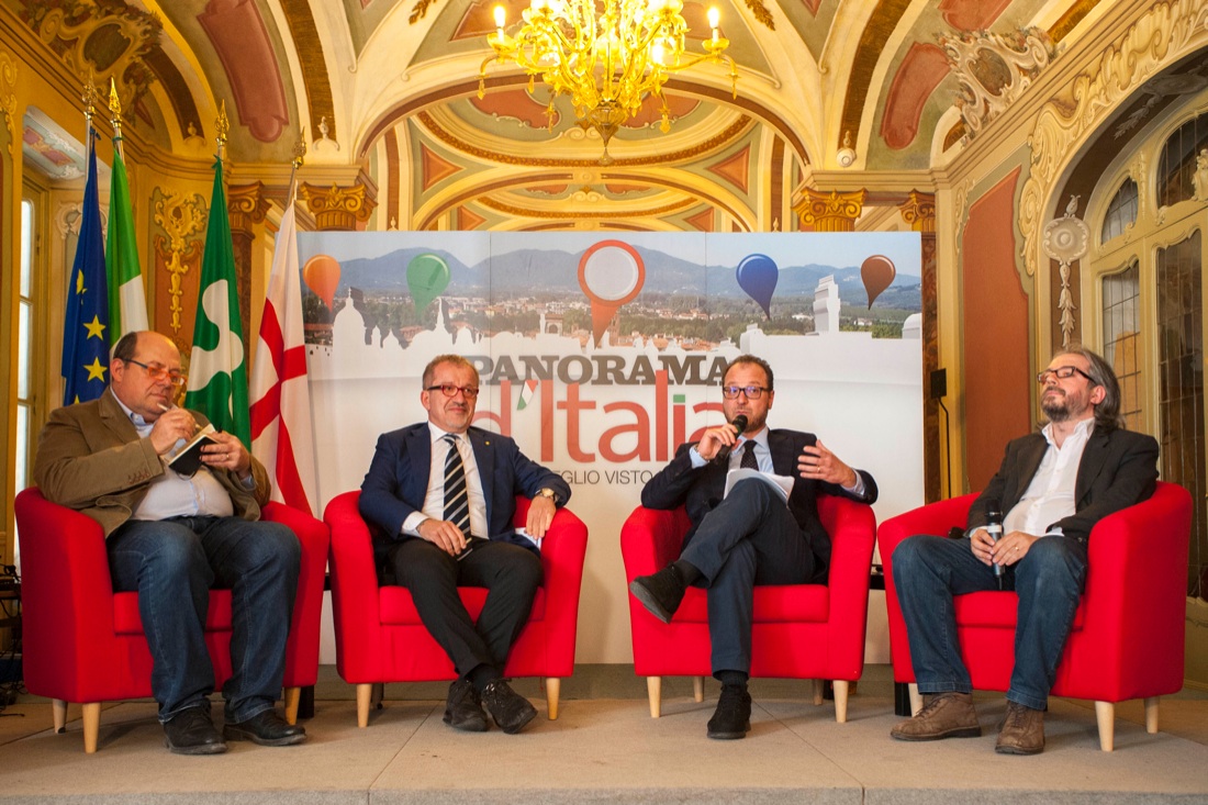 Maroni: “Alle prossime politiche Salvini contro Renzi”