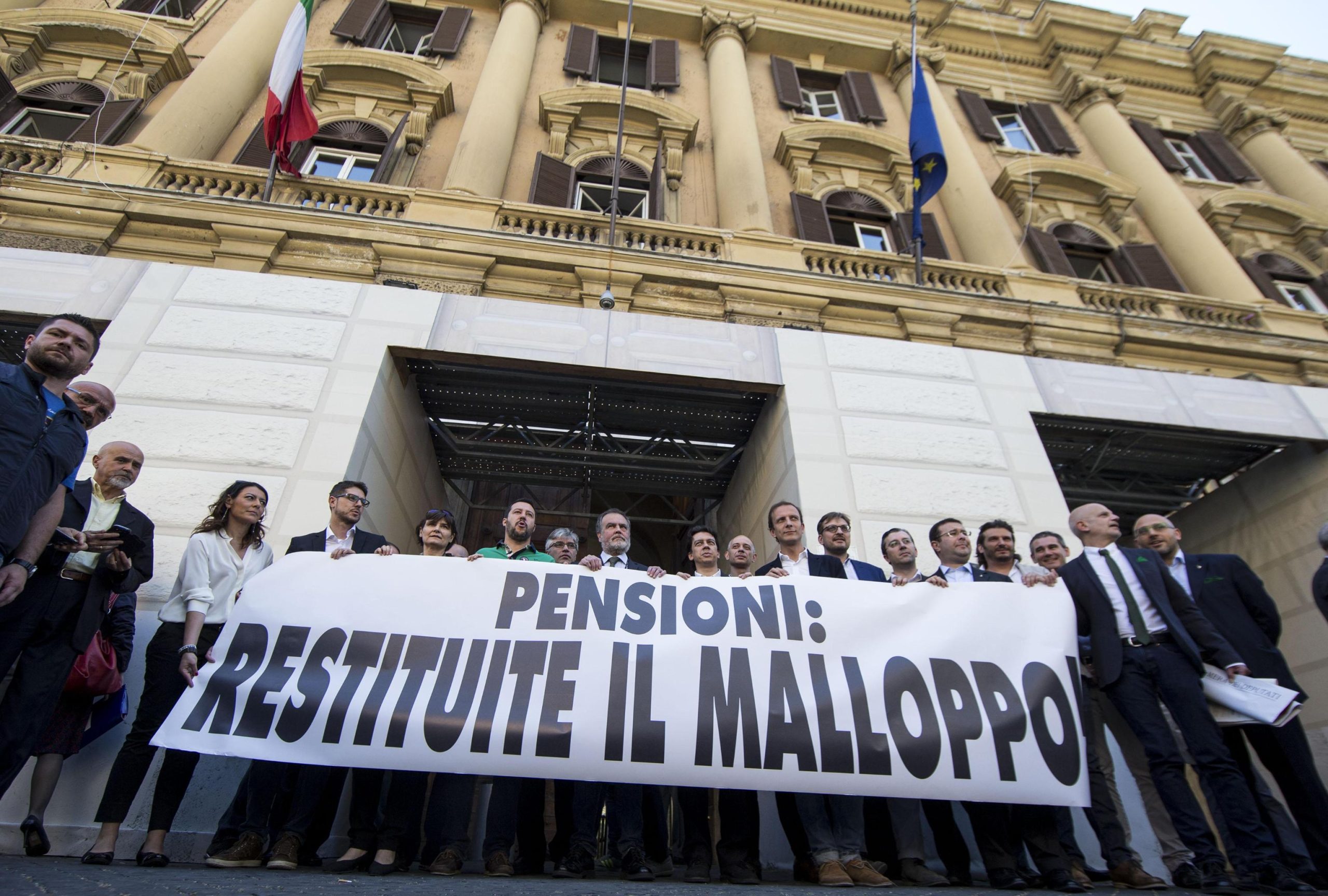 Pensioni e rimborsi, come fare ricorso contro il governo